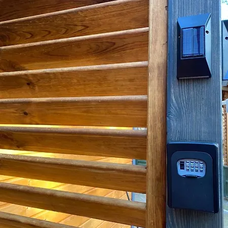 Domek Borsk بيت خشبي *